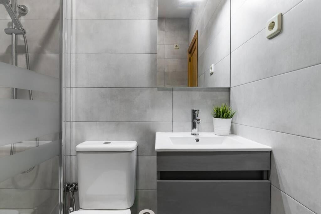 Coqueto Piso En Madrid/Atocha. 4 Personas 2 Hab Apartment Exterior photo